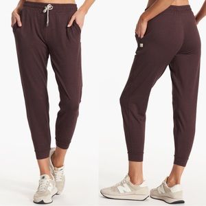 Vuori Performance Joggers Mahogany Heather Large
